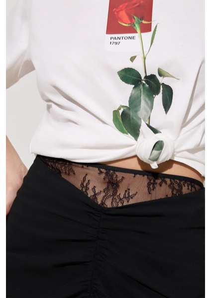 Siyah Önden Büzgü ve Dantel Detaylı Midi Boy Etek indirimleri