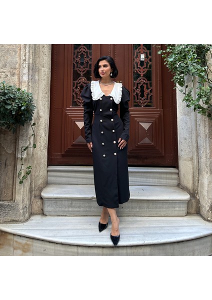 Düğme Detaylı Fırfır Yaka Elbise