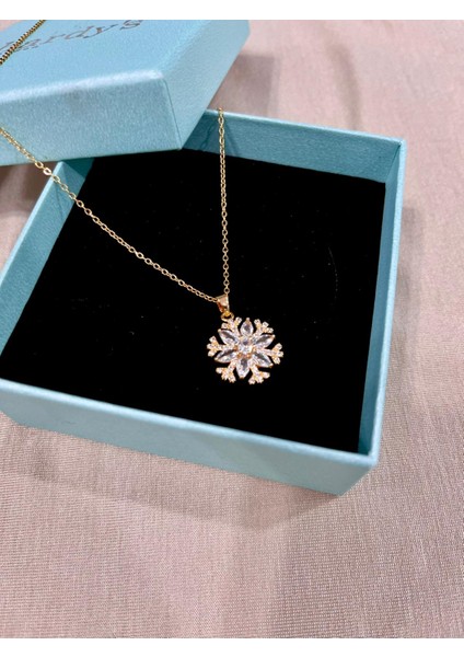 Zarif Lotus Çicekli Paslanmaz Zincirli Kolye