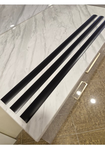 Parke Eşik Çıtası Kendinden Yapışkanlı Siyah Renkli Alüminyum Profil 90 cm /3 Adet.