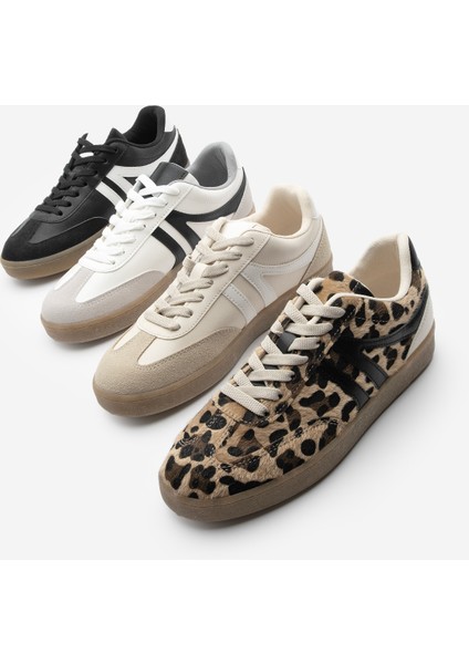 Kadın Sneaker Bağcıklı Düz Taban Spor Ayakkabı Tiyone Bej