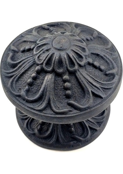 Antika Tarz Dekoratif Pirinç Çiçekli Kapı Tokmağı - 80 mm Çap, Oksit