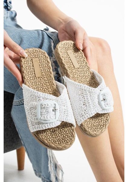 Beyaz Örgü Tokalı Kadın Terlik Kaymaz Taban Plaj ve Havuz Kullanımı İçin