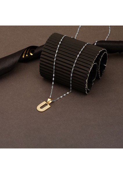 U Baş Harfi 14 Ayar Altın Kolye Ucu fırsatları