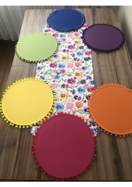 Çiçek Desenli Runner & Ponponlu Supla fırsatları