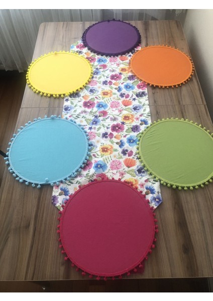 Çiçek Desenli Runner & Ponponlu Supla modelleri