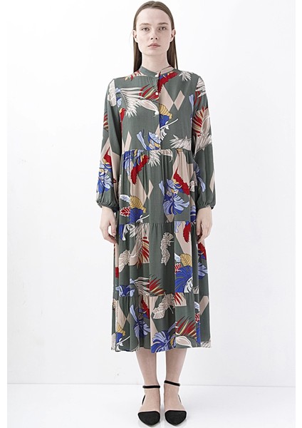 Floral Desenli Şık Yeşil Midi Elbise fiyatları