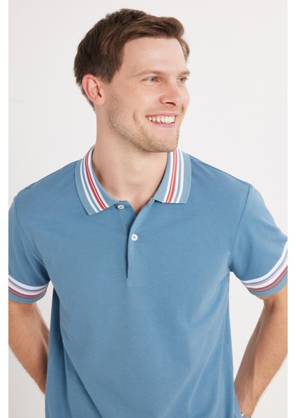 Erkek Slim Fit Dar Kesim %100 Pamuk Düz Pike Yaka ve Kol Detaylı Indigo Polo Yaka Tişört fiyatları