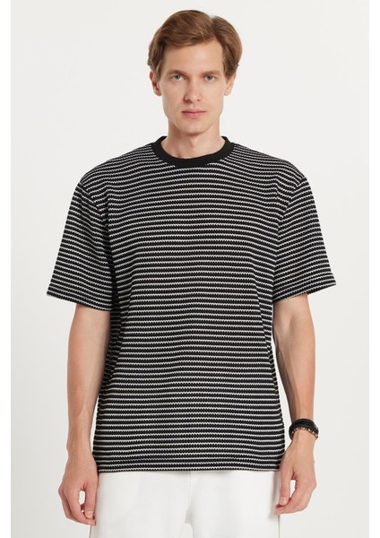 Erkek Relax Fit Rahat Kesim Pamuklu Bisiklet Yaka Örme Tişört fırsatları