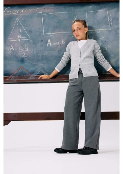 Kız Çocuk V Yaka Düğmeli Okul Triko Hırkası E7708A825AU