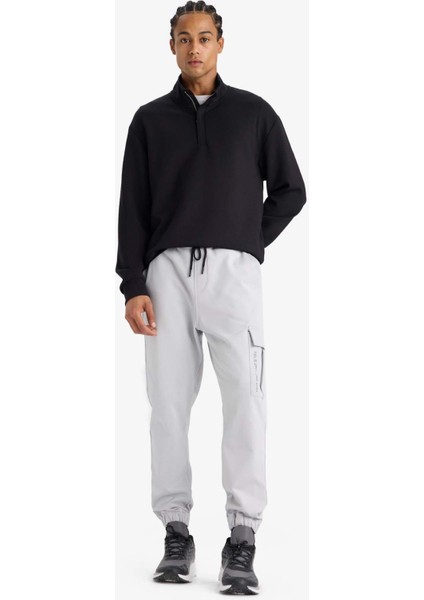 Fit Sporcu Jogger Eşofman Altı Standart Fit Üç Cepli Beli Bağcıklı Lastikli Paça D3741AX24WN