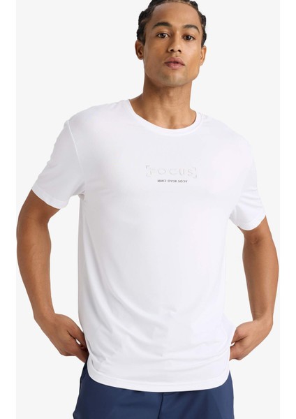 Fit Standart Fit Yumuşak Tuşe Bisiklet Yaka Baskılı Kısa Kollu Tişört C9268AX25AU fırsatları