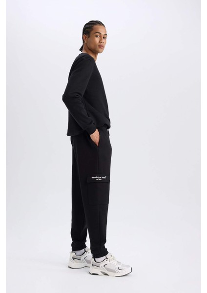Fit NBA Brooklyn Nets Jogger Eşofman Altı Standart Fit Cepli Skuba Dalgıç Kumaş Beli Bağcıklı Lastikli Paça D8677AX25SP