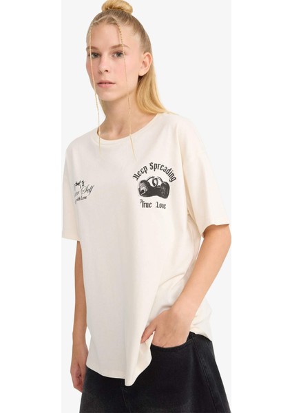 Coool Oversize Geniş Kalıp Bisiklet Yaka Sırt Baskılı Kısa Kollu Tişört F8749AX25AU