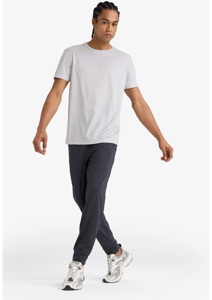 Fit Slim Fit Dar Kesim Standart Paça Multifonksiyonel Ultrastrech Sporcu Jogger Eşofman Altı