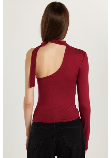 Kadın Standart Fit Fitilli Tek Kol Asimetrik Yaka Bordo Bluz indirimleri