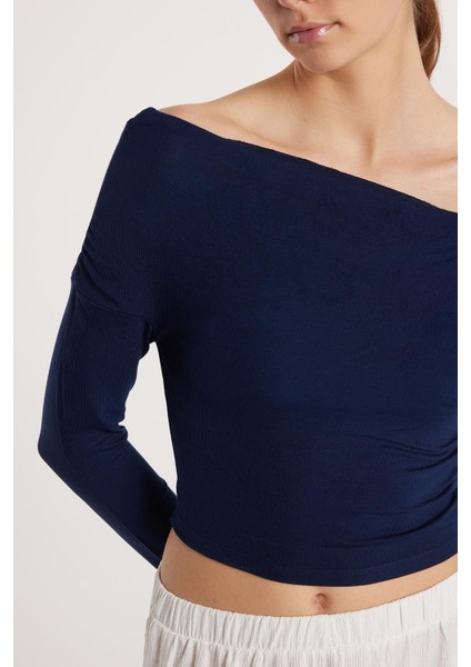 Kadın Slim Fit Dar Kesim Kayık Yaka Viskon Lacivert Bluz modelleri