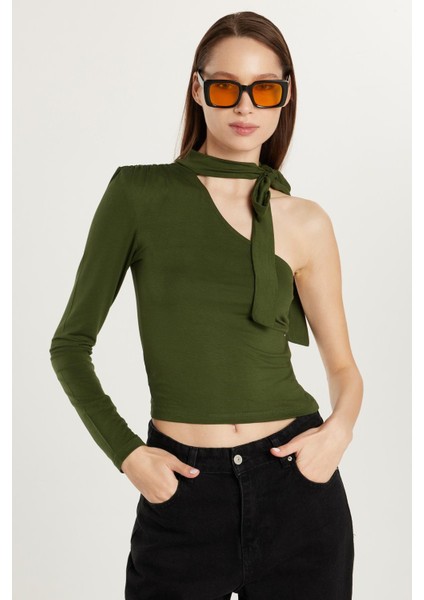 Kadın Standart Fit Fitilli Tek Kol Asimetrik Yaka Yeşil Bluz modelleri