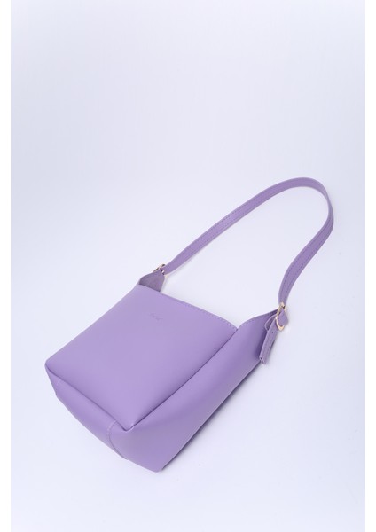 Lila SHK158 Suni Deri Tek Bölmeli Askılı Çıtçıtlı Çapraz Kol ve Omuz Çantası