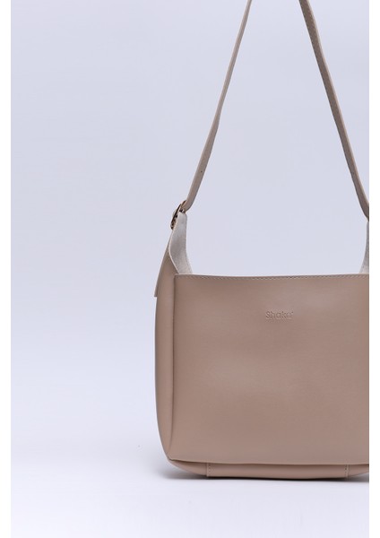 Vizon SHK158 Suni Deri Tek Bölmeli Askılı Çıtçıtlı Çapraz Kol ve Omuz Çantası indirimleri