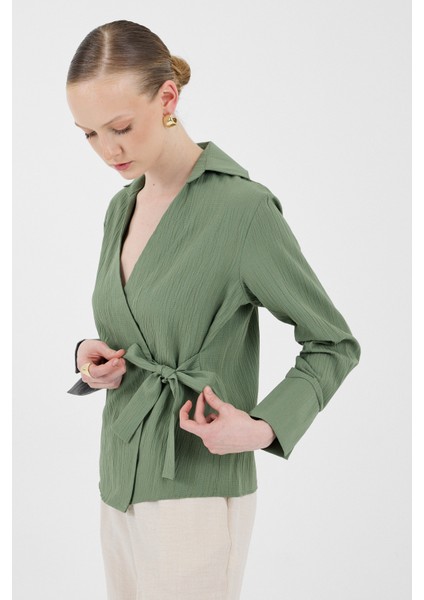 Haki Ön Bağlama Detaylı Uzun Kol Bluz 8019A fırsatları