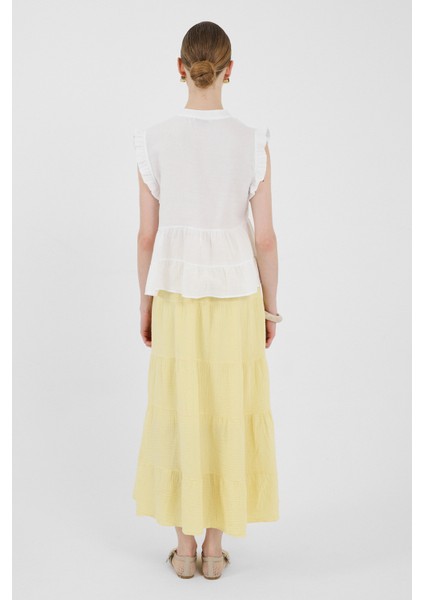 Beyaz Fırfır Kollu Dantel Detaylı %100 Pamuk Müslin Bluz 8039A indirimleri