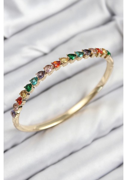 Pirinç Renkli Zirkon Taşlı Kalp Model Gold Renk Kadın Kelepçe - TJ-BB7682