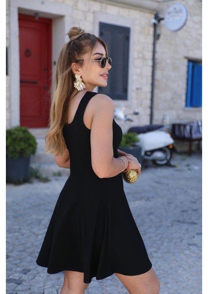 Kadın Kare Yaka Mini Elbise modelleri