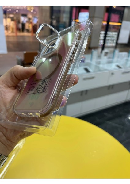 Iphone 16 Hologramlı Kamera Kısmı Açılabilir Standlı Premium Kapak fiyatları