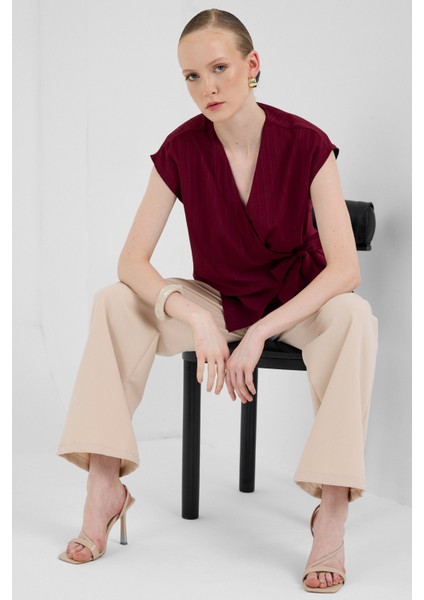 Bordo Kruvaze Yaka Bağlama Detaylı Bluz 8025A fiyatları