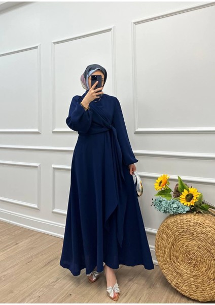 Hülya Balon Kol- Yandan Bağlama Detaylı Krep Kumaş Elbise fırsatları