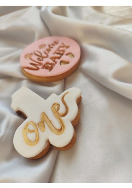 Kişiye Özel Tasarım Kurabiye Seti – Baby Shower & 1 Yaş Doğum Günü Temalı -20 Adet fiyatları
