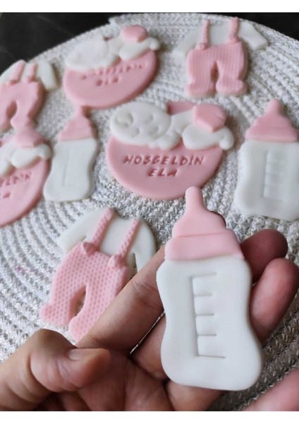 Hoşgeldin Bebek Kurabiye Seti – 20’li (Kız Bebek Temalı) fiyatları