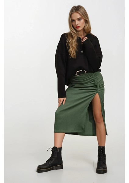 Kadın Zümrüt Yeşili Yırtmaçlı Uzun Etek HZL22S-BD118801