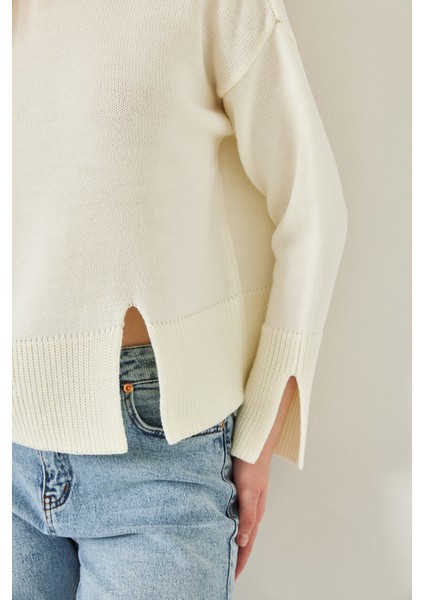 Kadın Balıkçı Yaka Önü Yırtmaçlı Triko Kazak modelleri