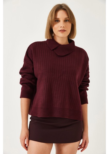 Kadın Yaka Detayl Triko Kazak fiyatları