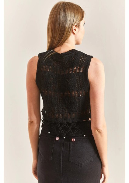 Kadın Bisiklet Yaka Saçaklı Taş Işlemeli Ajurlu Crop Triko Bluz indirimleri