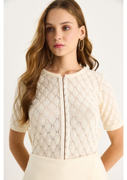 Kadın Baklava Örgülü Kısa Kollu Triko Bluz fırsatları