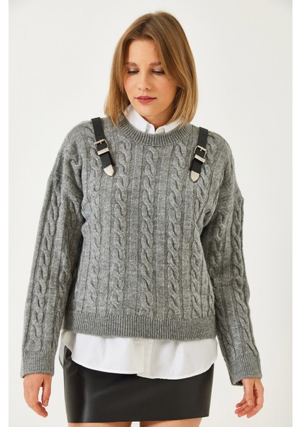 Kadın Omuzdan Kemerli Triko Kazak fiyatları