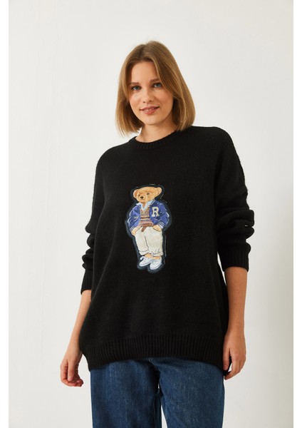 Kadın Ayıcık Baskılı Oversize Triko Kazak fırsatları