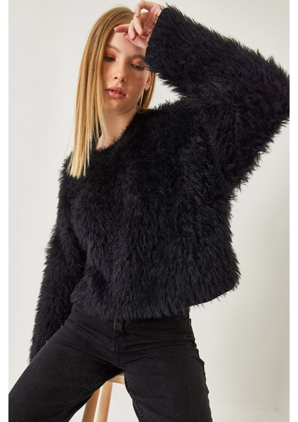 Kadın Tüylü Triko Kazak