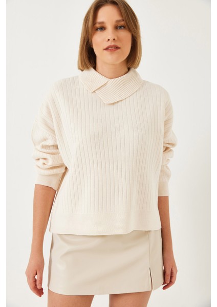 Kadın Yaka Detayl Triko Kazak