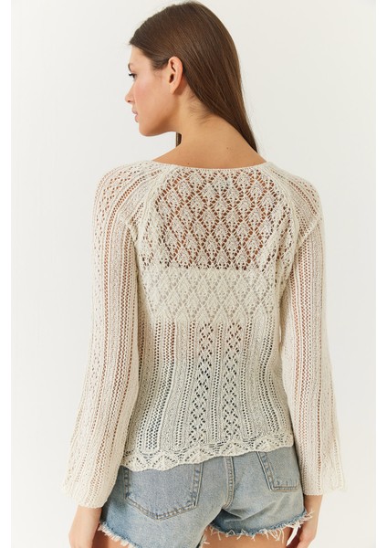 Kadın Kayık Yaka Ajurlu Örgü Triko Bluz indirimleri