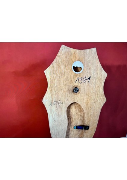 Ahşap Kaidesinde Karaca Geyik Trofesi Boynuzu 32 cm Uzunluğunda