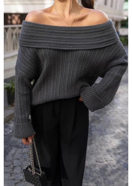 Kadın Omzu Açık Madonna Yaka Oversize Triko Kazak KZ4300 modelleri