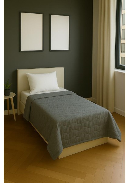 Tek Kişilik Pike Kapitone Tek Kişilik Yatak Örtüsü Tek Kişilik Pike Yatak Örtüsü Kapitone Pike 155X230 cm