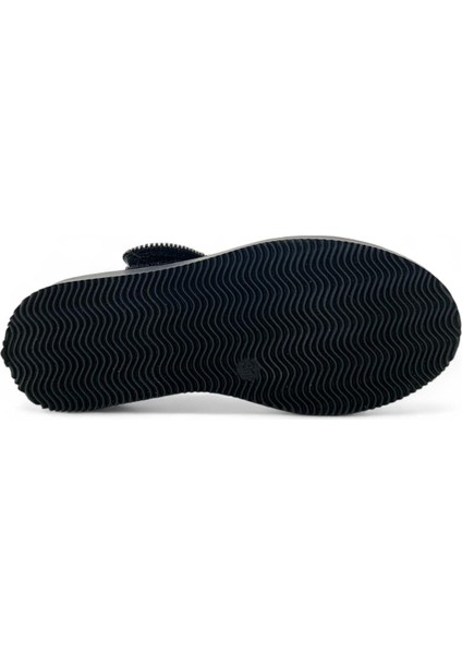 174 Kız Çocuk Okul Babet indirimleri