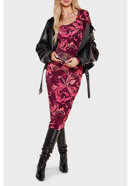 Kapitoneli Çıkarılabilir Zincir Askılı Portföy Cüzdan Bayan Cüzdan JC5640PP1NLC0552 modelleri