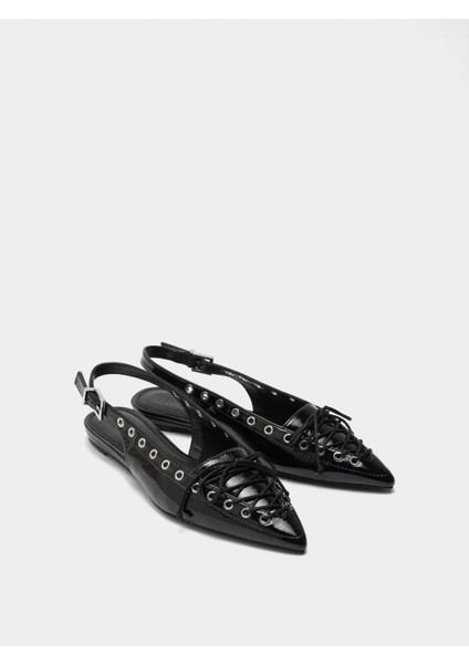 Zımba Detaylı Babet