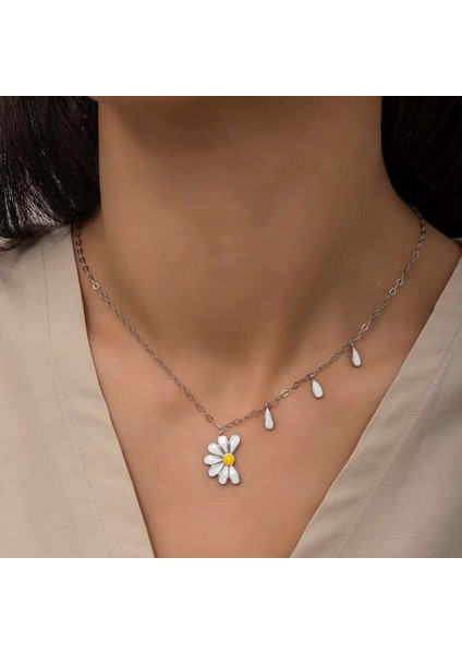 925 Ayar Gümüş Papatya Seviyor Sevmiyor Bayan Gümüş Kolye T5979 (593593) fiyatları